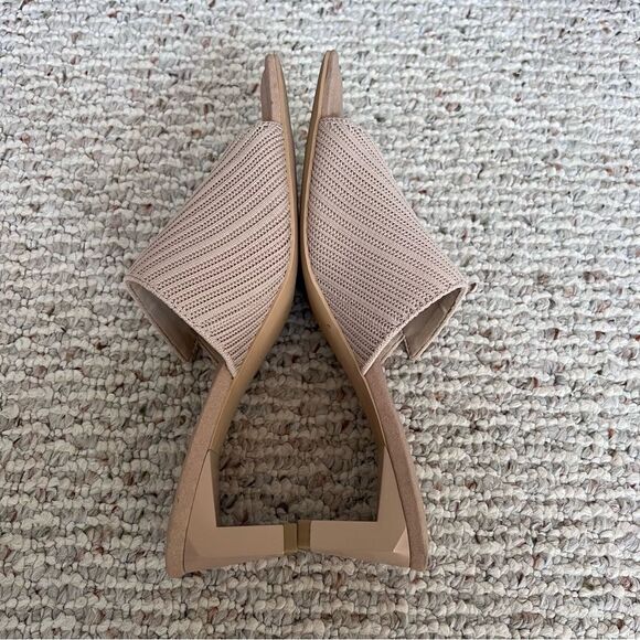 Vivaia Square-Toe Block Heel Sandals - Picture 15 of 16